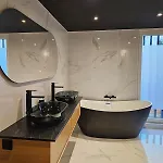 Cosy Avec Jacuzzi Exterieur Proche Lille Apartman *