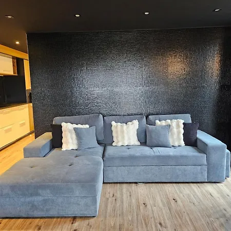 Appartamento Cosy Avec Jacuzzi Exterieur Proche Lille *