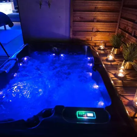 Cosy Avec Jacuzzi Exterieur Proche Lille Apartmán Emmerin